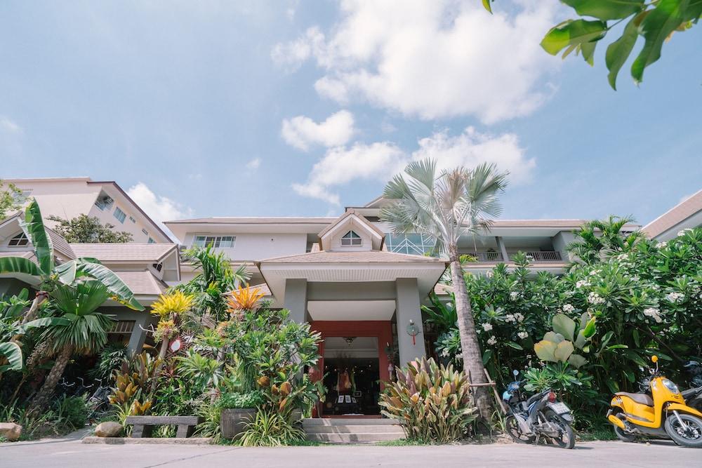 The Opium Chiang Mai Hotel Exterior photo